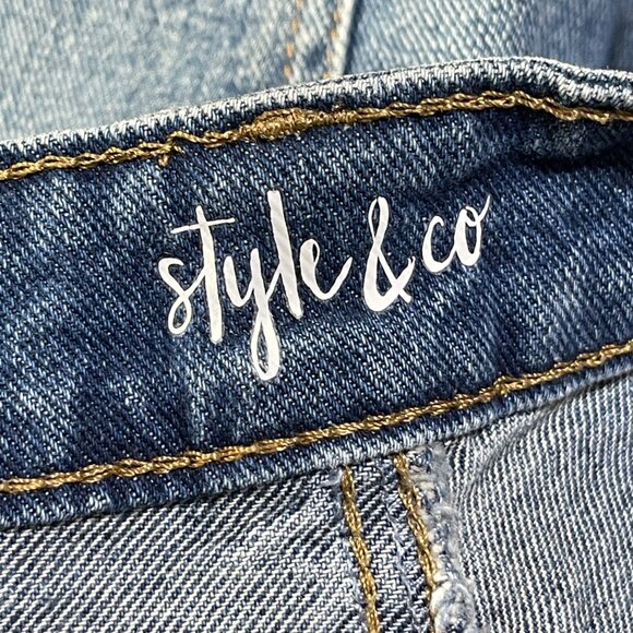 Style & Co Boyfriend Jeans Distressed Size 14 Medium Wash Stretch - Picture 7 of 9